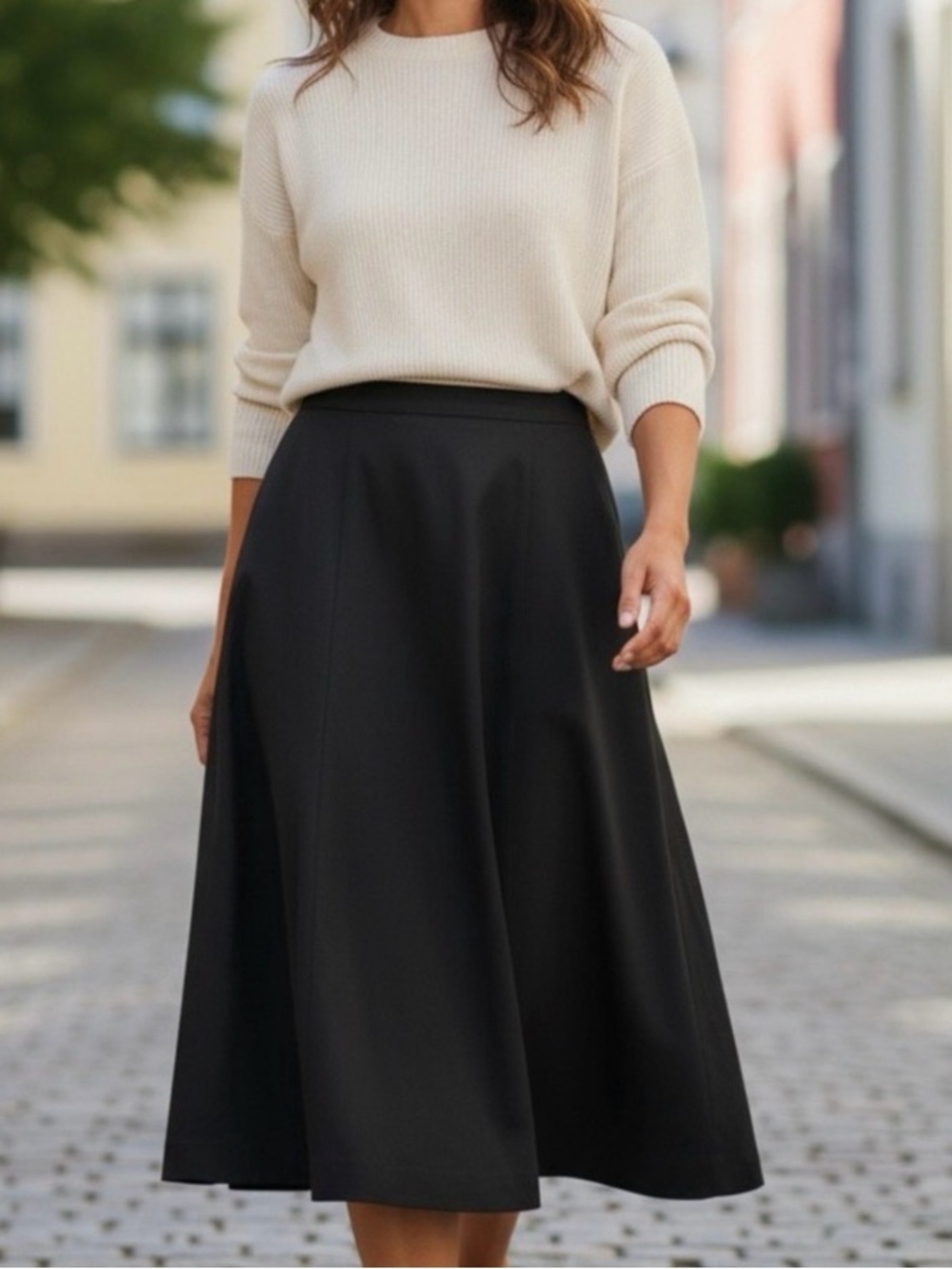 Elegant Black Women's U.S. Navy Skirt Uniform - Size 16 MT